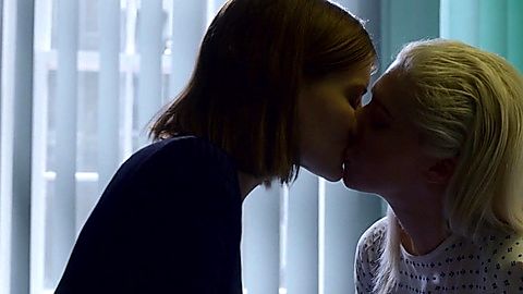 Pic: Emma Greenwell in The Rook (2019)