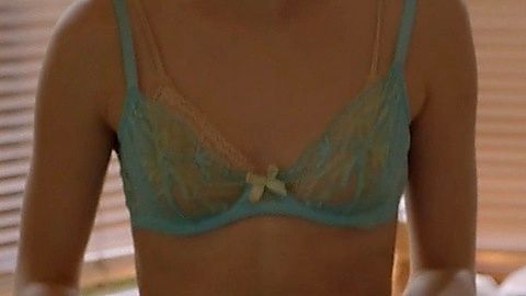 Pic: Suki Waterhouse in Bittersweet Symphony (2019)