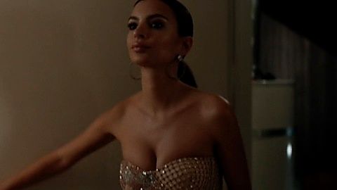Pic: Emily Ratajkowski in Lying and Stealing (2019)