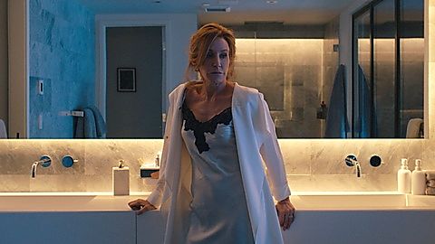 Pic: Felicity Huffman in Otherhood (2019)