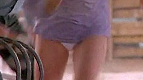 Pic: Finn Carter in Tremors (1990)