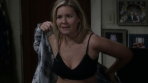 Pic: Elisha Cuthbert in The Ranch (2016)