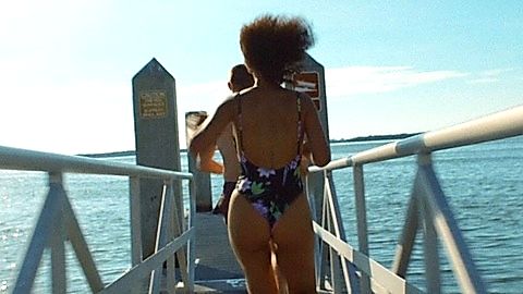 Pic: Taylor Russell in Waves (2019)