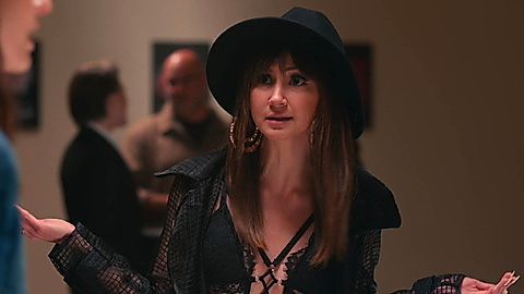 Pic: Kimiko Glenn in Can You Keep a Secret? (2019)