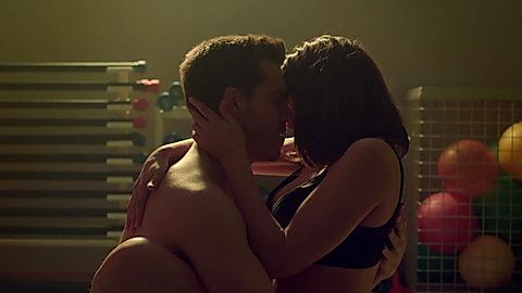 Pic: Íria del Río in The Hockey Girls (2019)