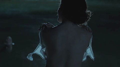 Pic: Kara Hayward in To the Stars (2019)