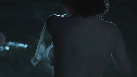 Pic: Kara Hayward in To the Stars (2019)