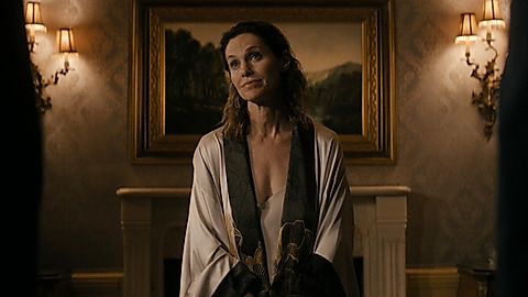Pic: Amy Brenneman in Goliath (2016)