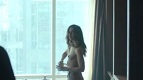 Pic: Jennifer Krukowski in Titans (2018)