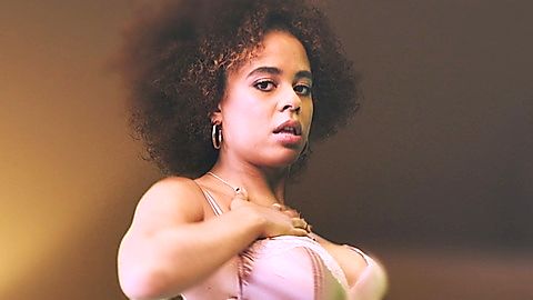 Pic: Eleanor Fanyinka in Pure (2019)