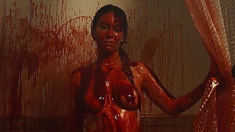 Pic: Lisa van Dam-Bates in Marla Mae