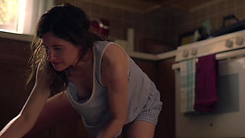 Pic: Kathryn Hahn in Mrs. Fletcher (2019)