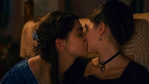 Pic: Hailee Steinfeld in Dickinson (2019)