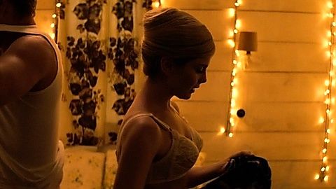 Pic: Rose McIver in Daffodils (2019)