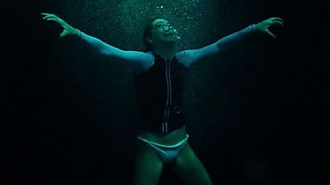 Pic: Sistine Rose Stallone in 47 Meters Down: Uncaged (2019)