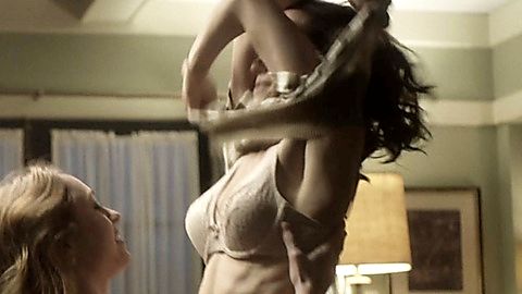 Pic: Jodi Balfour in For All Mankind (2019)