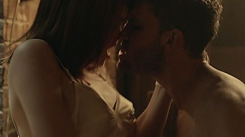 Pic: Emilia Schüle in Treadstone (2019)