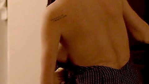 Pic: Caroline Vreeland in Red Handed (2019)