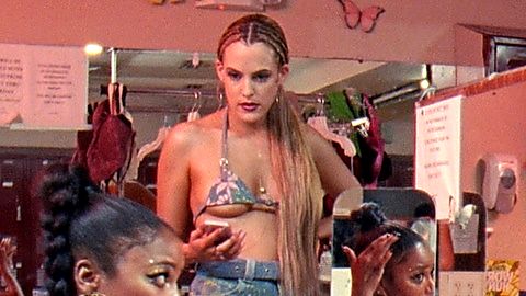 Pic: Riley Keough in Zola (2021)