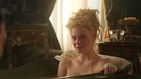 Pic: Elle Fanning in The Great (2020)
