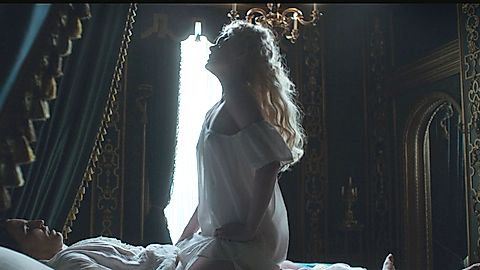 Pic: Elle Fanning in The Great (2020)