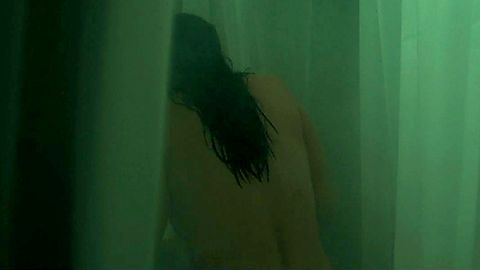 Pic: Claudia Sulewski in Deadcon (2019)