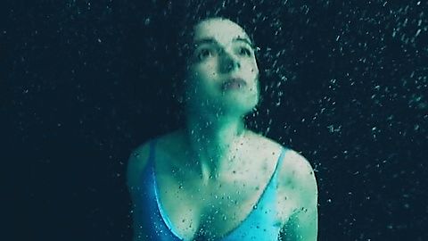 Pic: Vanessa Marano in Saving Zoë (2019)