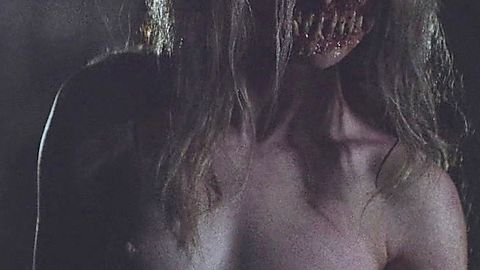 Pic: Shenae Grimes in The Rake (2018)