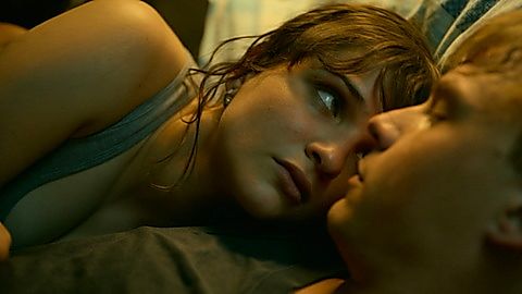Pic: Lisa Vicari in Isi & Ossi (2020)