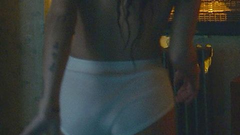 Pic: Zoë Kravitz in High Fidelity (2020)