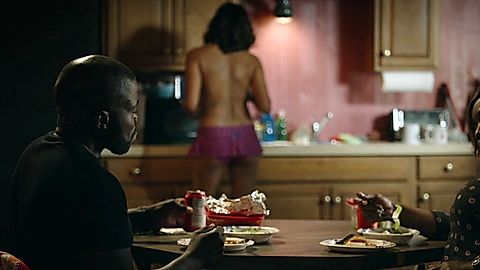 Pic: Noureen DeWulf in Good Girls (2018)