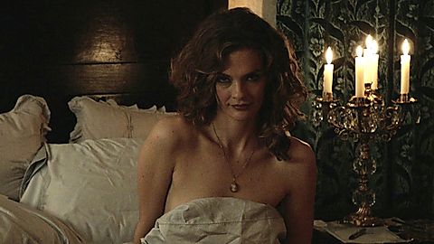 Pic: Nicole Steinwedell in Hawaii Five-0 (2010)