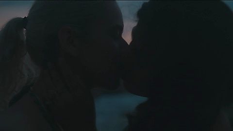 Pic: Tessa Ía in Unstoppable (2020)