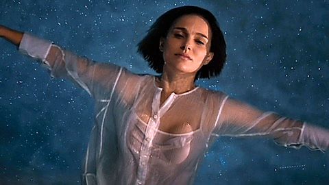 Pic: Natalie Portman in Lucy in the Sky (2019)