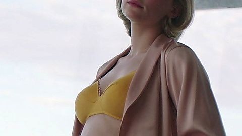 Pic: Haley Bennett in Swallow (2020)