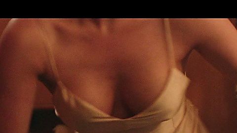 Pic: Haley Bennett in Swallow (2020)