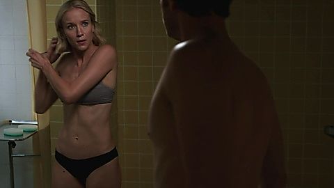Pic: Jessy Schram in Chicago Med (2015)
