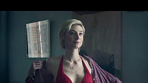 Pic: Elizabeth Debicki in The Burnt Orange Heresy (2020)