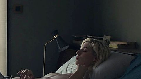 Pic: Elizabeth Debicki in The Burnt Orange Heresy (2020)