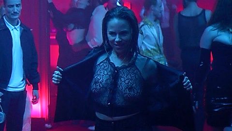 Pic: Suzanne Clément in Vampires (2020)