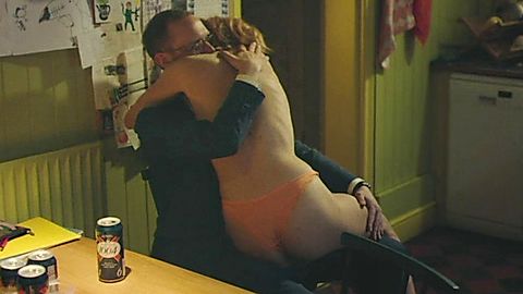 Pic: Billie Piper in Rare Beasts (2019)
