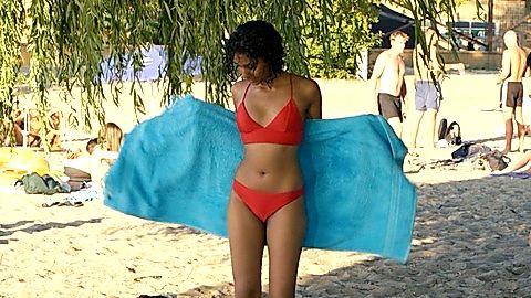 Pic: Safinaz Sattar in Unorthodox (2020)