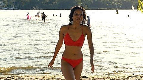 Pic: Safinaz Sattar in Unorthodox (2020)