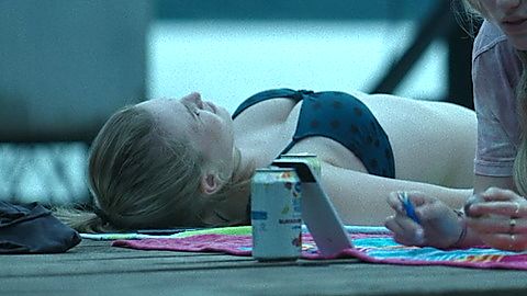 Pic: Madison Thompson in Ozark (2017)