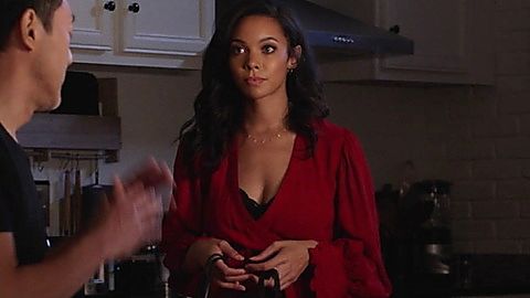 Pic: Taylor Hook in 9-1-1 (2018)
