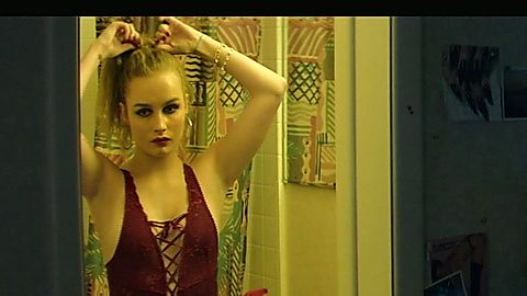 Pic: Olivia DeJonge in Stray Dolls (2020)