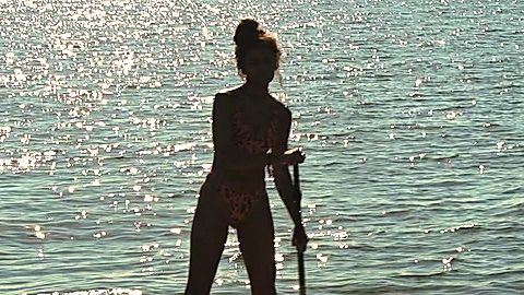 Pic: Madison Bailey in Outer Banks (2020)
