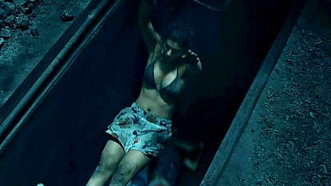 Pic: Elisabeth Wabitsch in Party Hard, Die Young (2018)