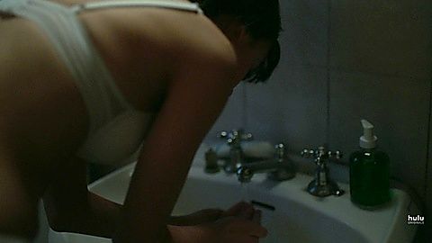 Pic: Daisy Edgar-Jones in Normal People (2020)