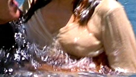 Pic: Donna Murphy in Star Trek: Insurrection (1998)